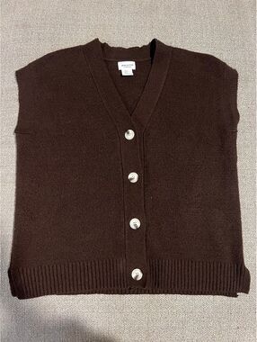 Song Of Style Sleeveless sweater